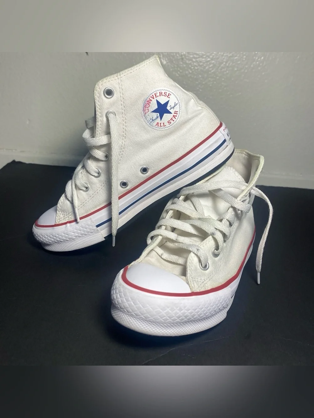 Converse All Star Chuck Taylor Iconic Shoes White Youth Unisex Size 3